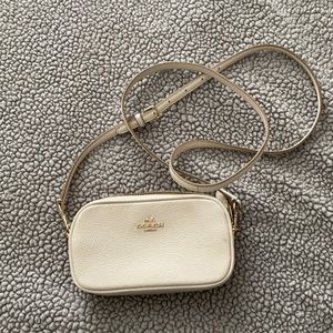 Mini crossbody